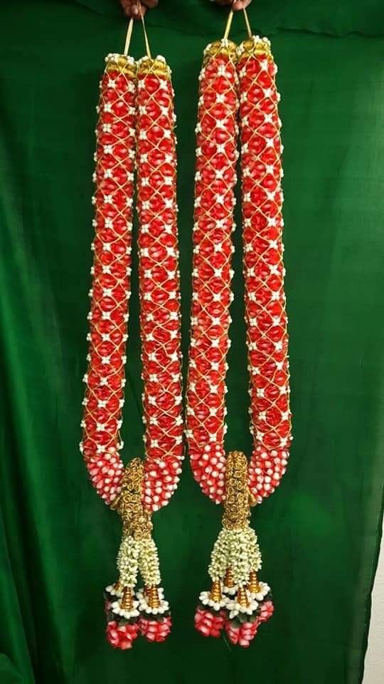 Wedding marriage garland